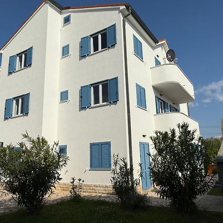 Apartman Theresa Barbat na Rabu Extérieur photo