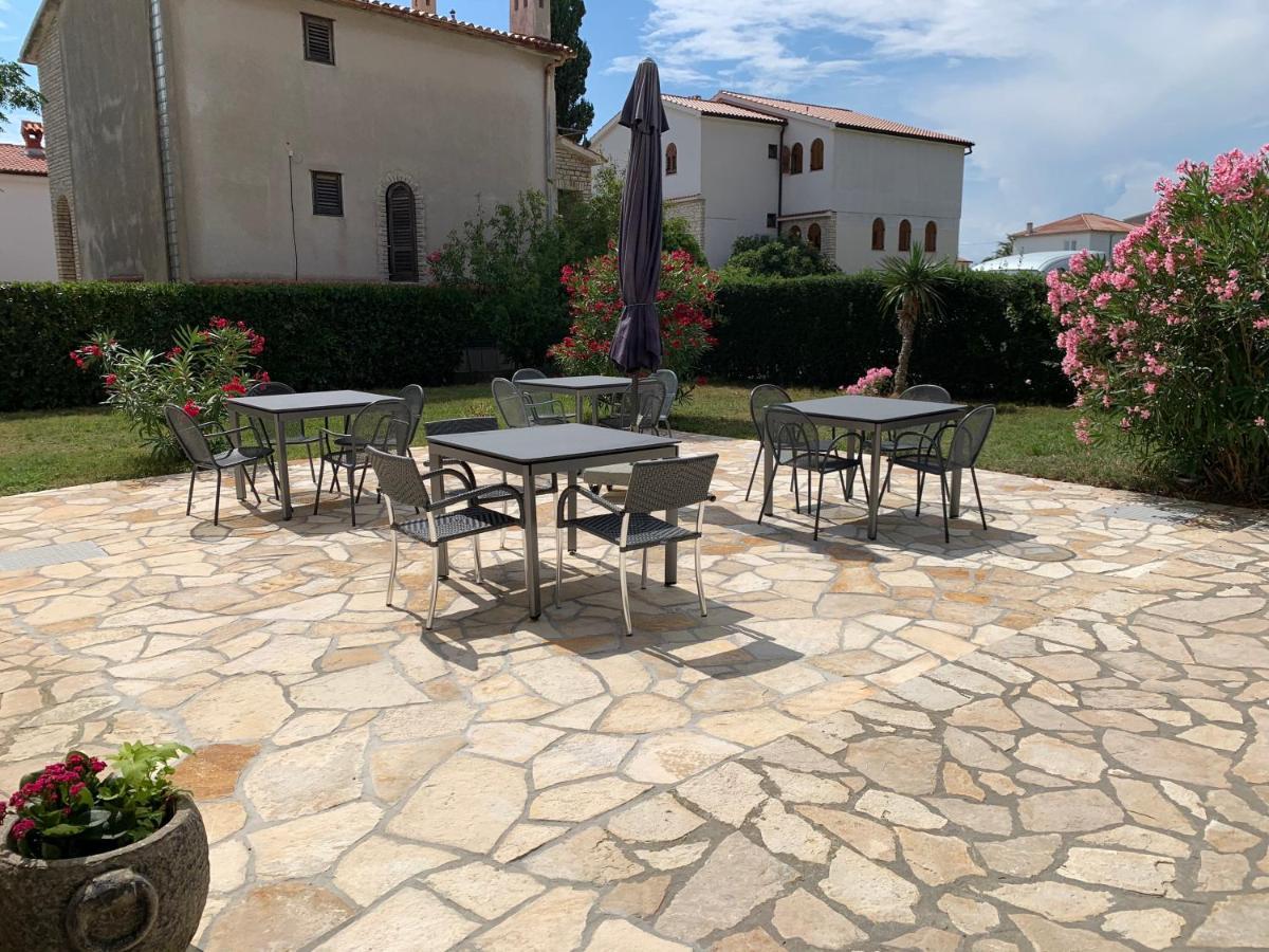 Apartman Theresa Barbat na Rabu Extérieur photo