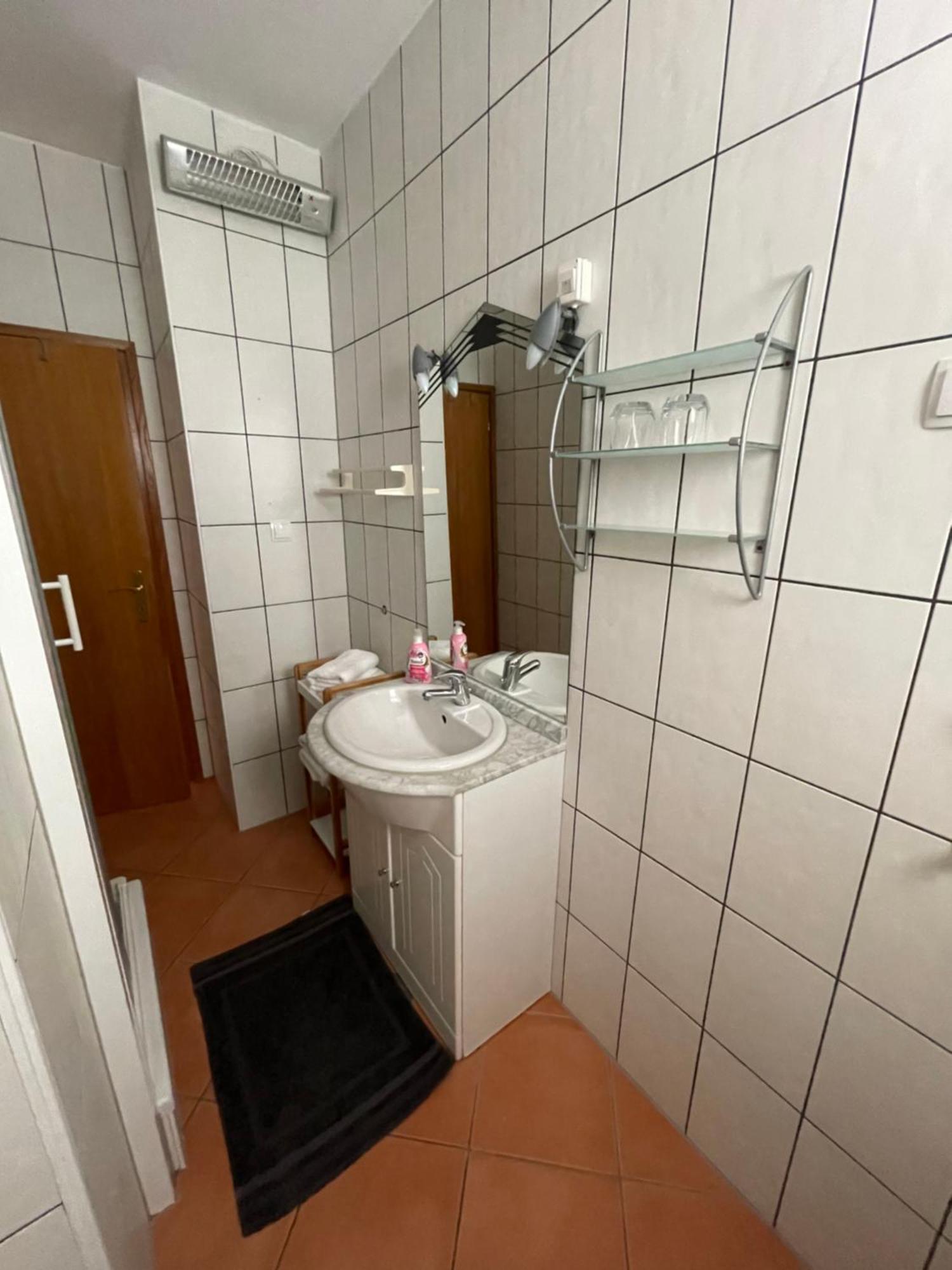 Apartman Theresa Barbat na Rabu Extérieur photo